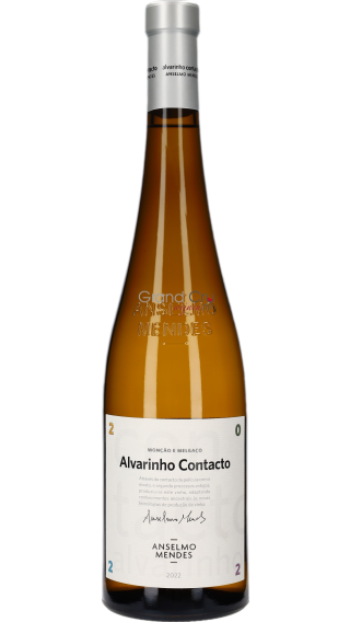 Bottle of Anselmo Mendes Contacto Alvarinho 2022 wine 750 ml